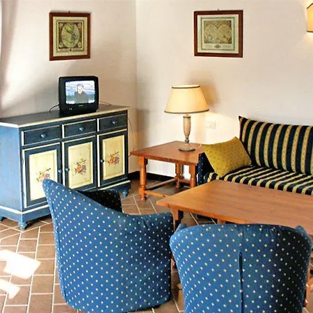 Paradise Apartment *